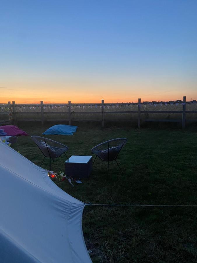 Country Bumpkins Luxury Glamping Hotel Wellingore Buitenkant foto