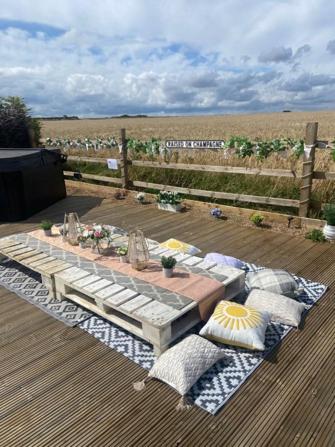 Country Bumpkins Luxury Glamping Hotel Wellingore Buitenkant foto