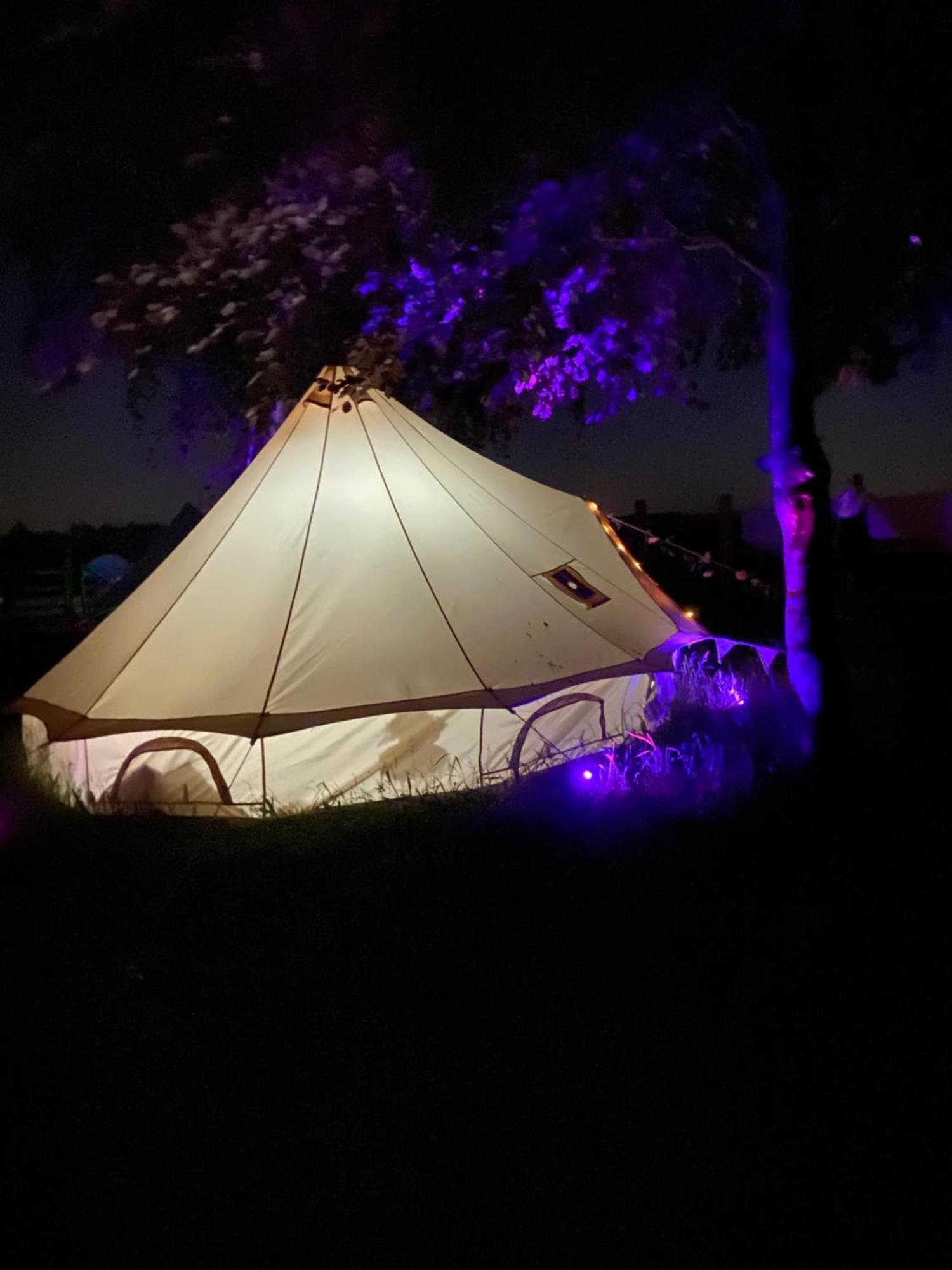 Country Bumpkins Luxury Glamping Hotel Wellingore Buitenkant foto